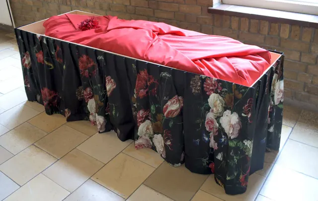 Rouwdoeken Coffin skirt custom made EN kistrok op maat