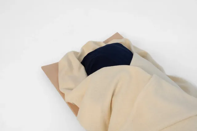 Wikkelgoed Wool shroud lijkwade gekookte wol sober